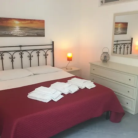 Le Casuzze Del Lido Burrone