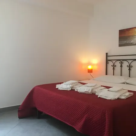 Apartment Le Casuzze Del Lido Burrone *