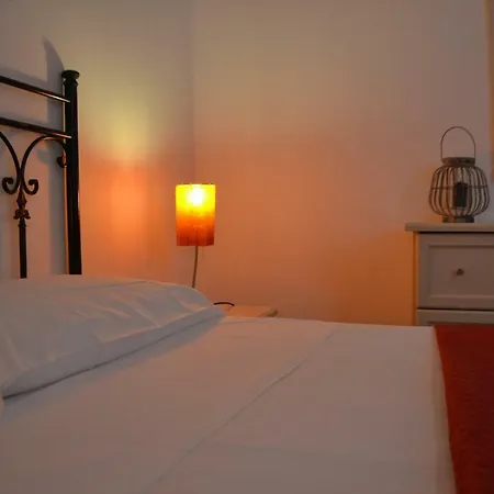 Apartment Le Casuzze Del Lido Burrone