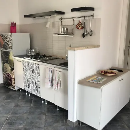 Apartment Le Casuzze Del Lido Burrone *
